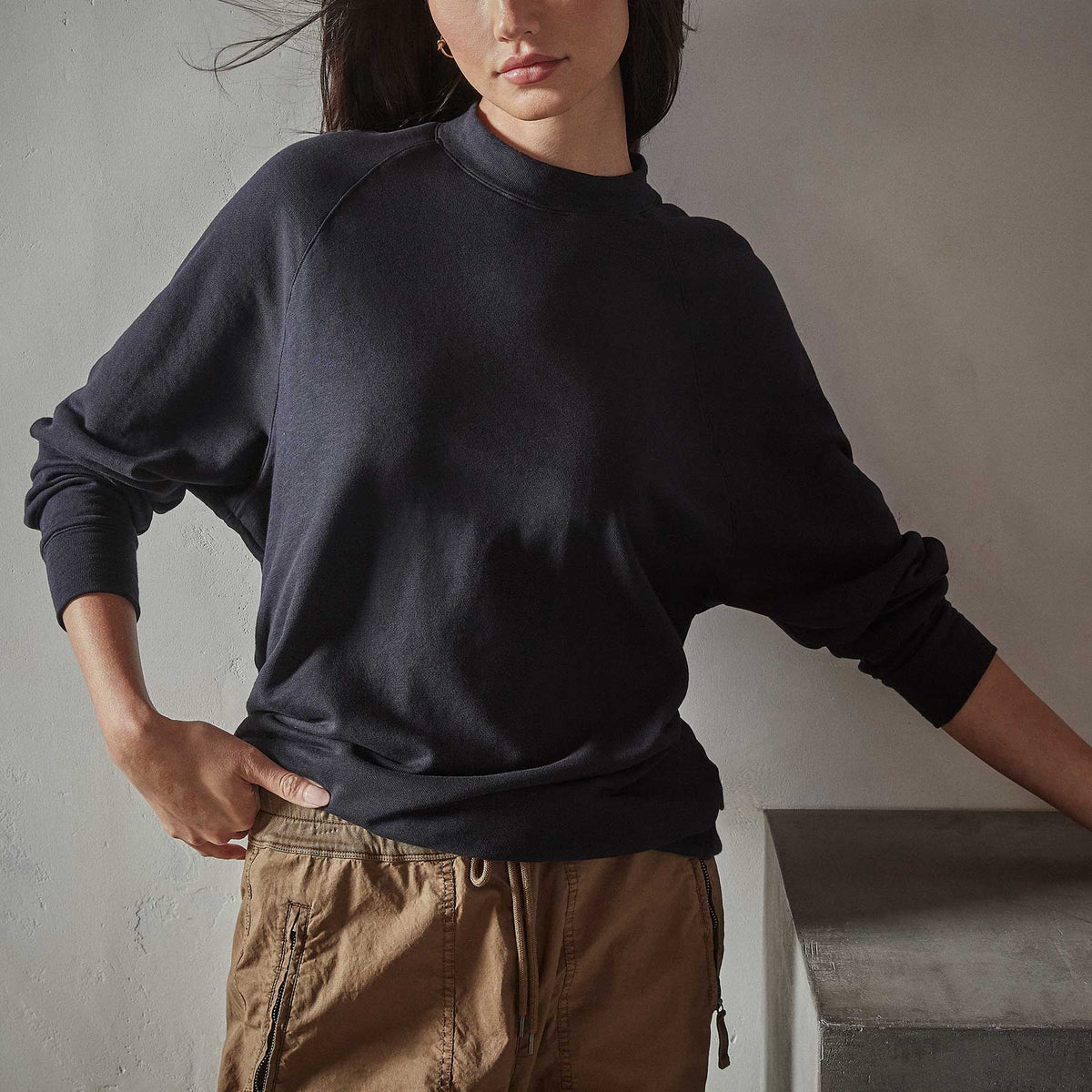 Crewneck Sweat Shirt in French Navy | James Perse Los Angeles