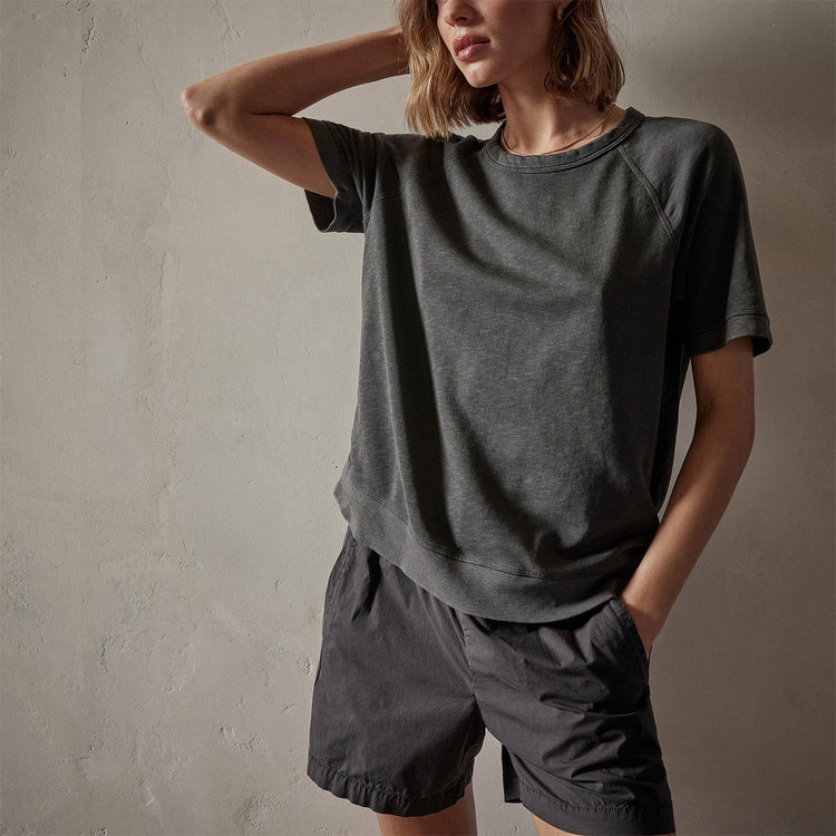 Short Sleeve Sweat Top in Carbon Pigment | James Perse Los Angeles