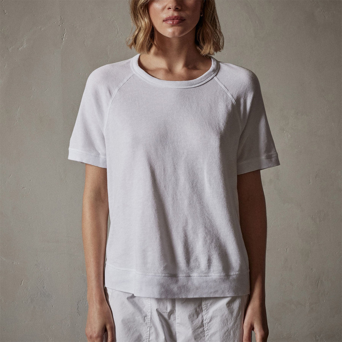 Short Sleeve Sweat Top in White | James Perse Los Angeles