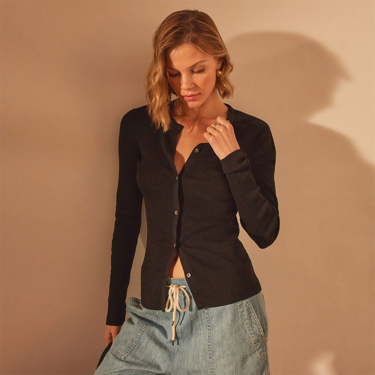 Stretch Linen Ribbed Cardigan in Black | James Perse Los Angeles