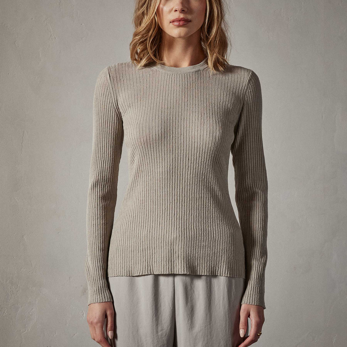 Carmel Sweater in Mineral | James Perse Los Angeles 