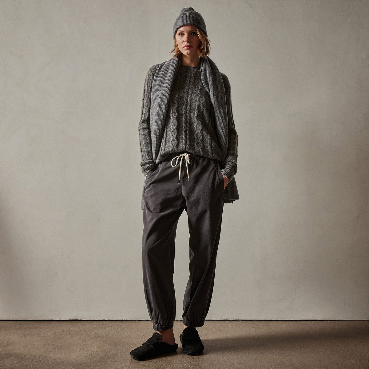 Cotton Utility Pant in Magma Pigment | James Perse Los Angeles