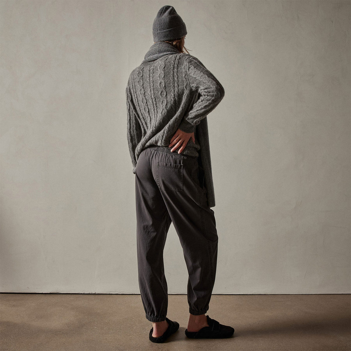 Cotton Utility Pant in Magma Pigment | James Perse Los Angeles
