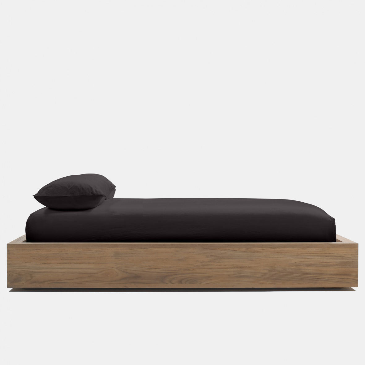 Brushed Jersey Fitted Sheet In Raccoon Grey | James Perse Los Angeles