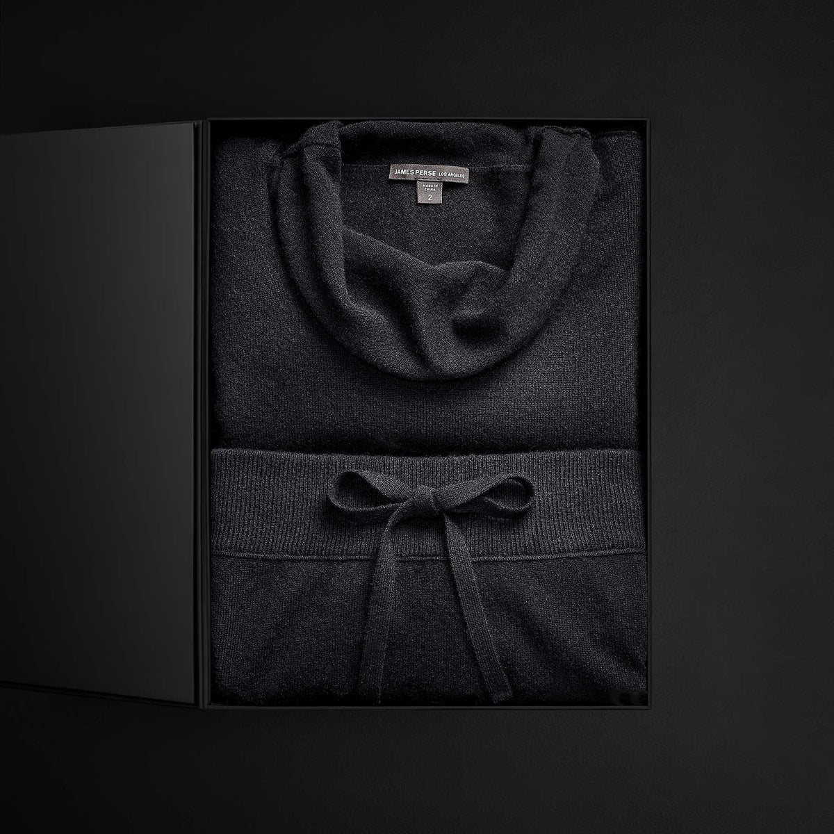 Women's Cashmere Gift Set in Black | James Perse Los Angeles