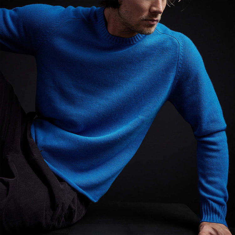 Men's Recycled Cashmere Sweater Gift Set - Black/Cobalt